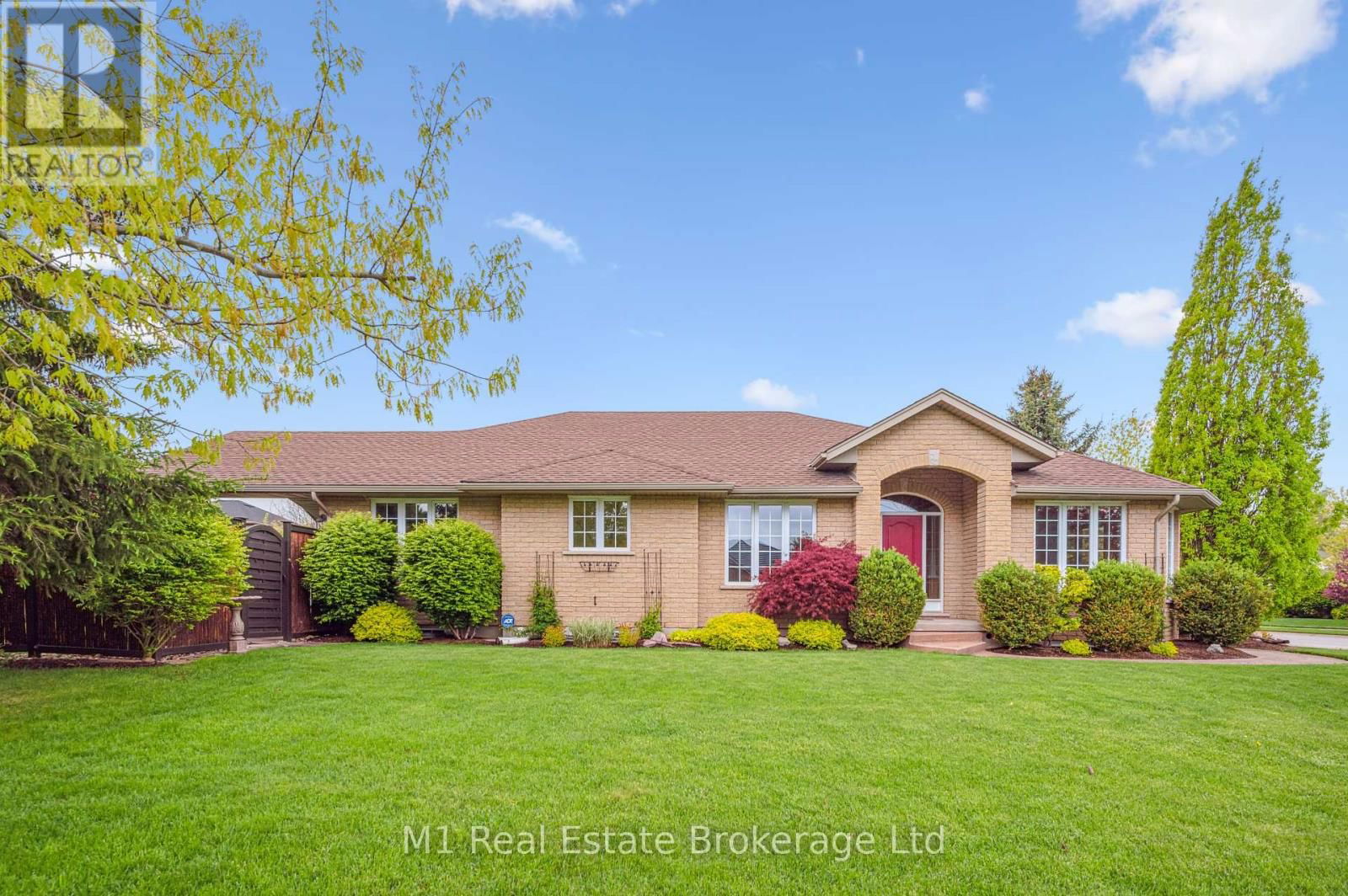 104 KEATING DRIVE Image 1