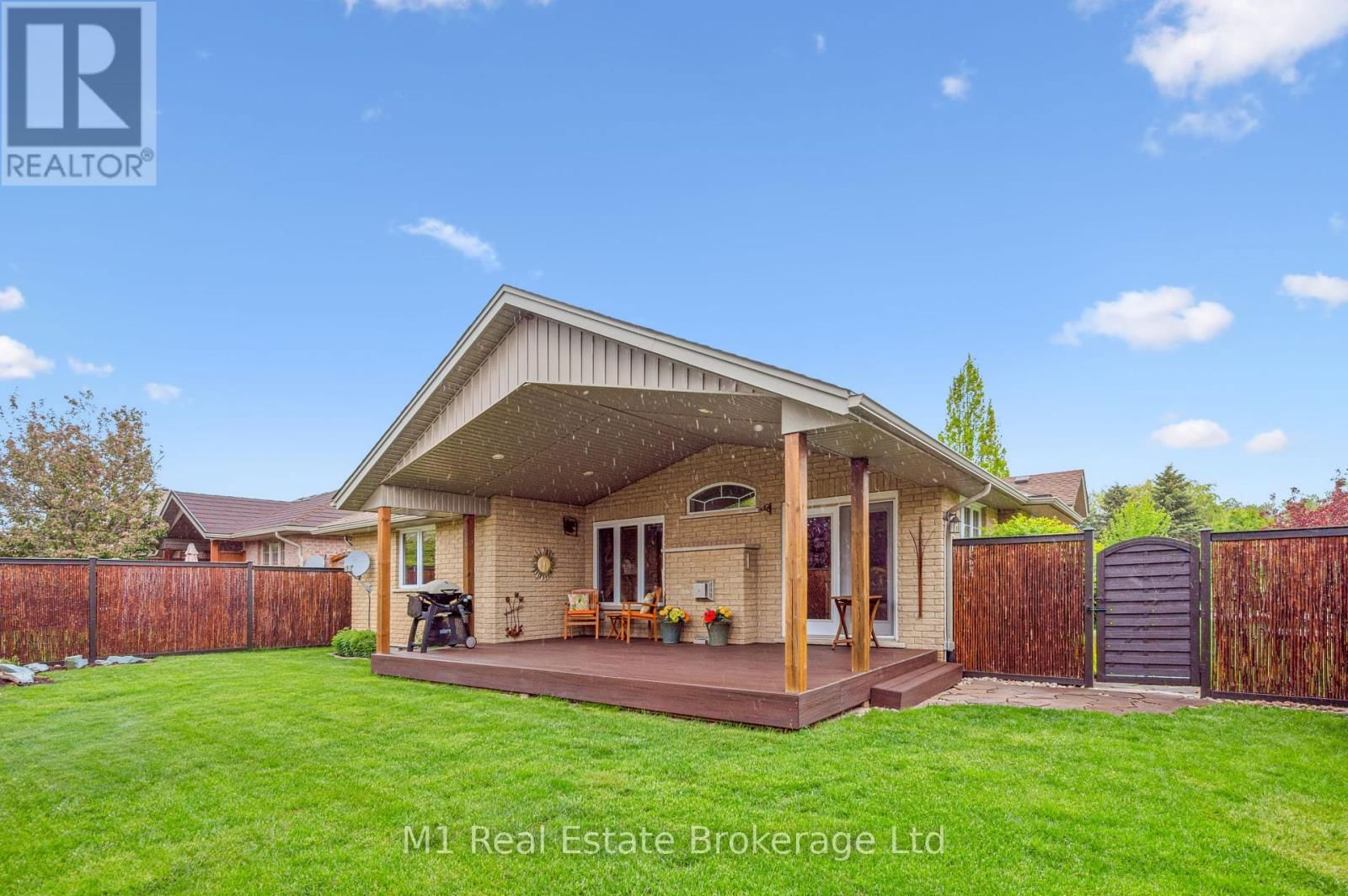 104 KEATING DRIVE Image 34