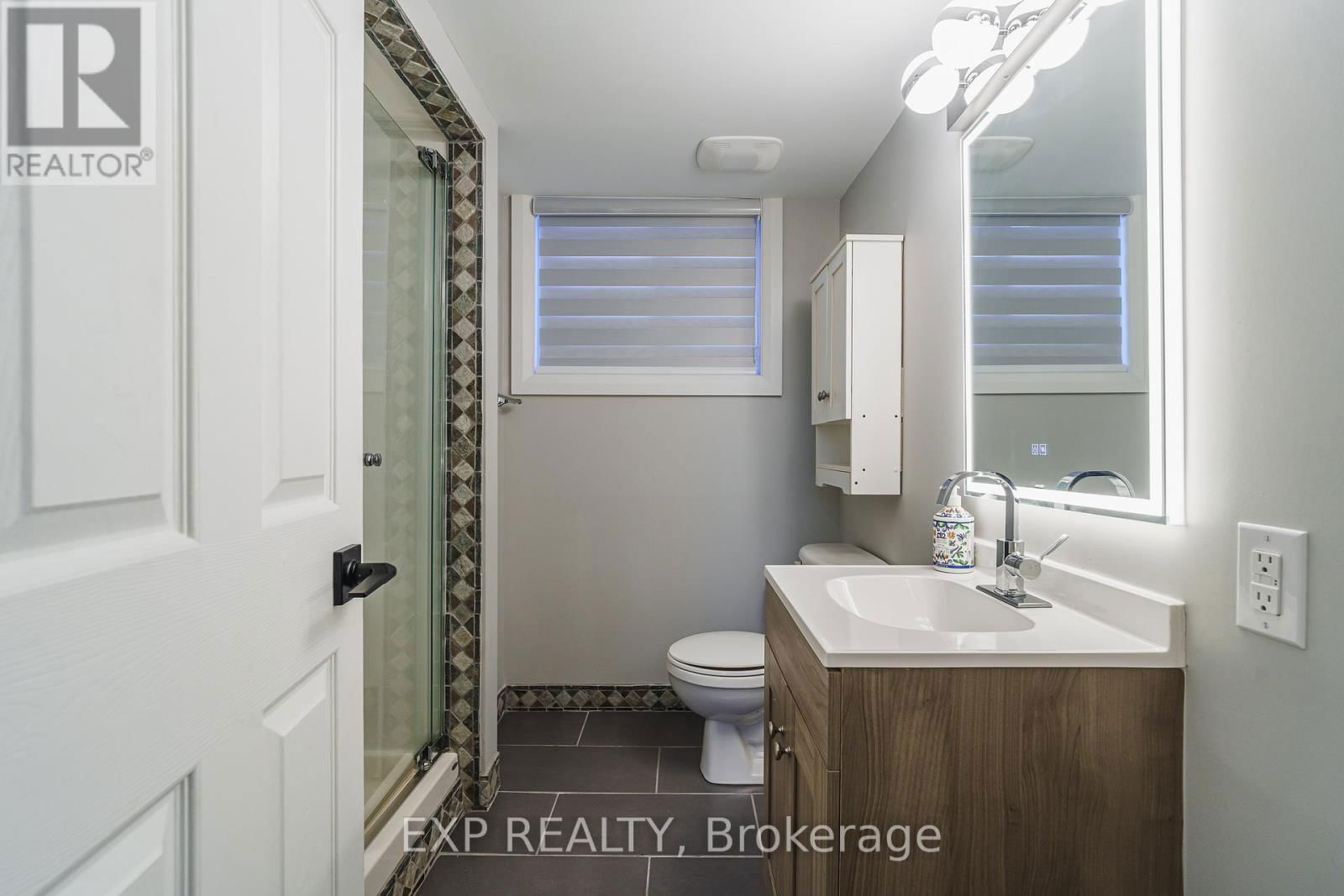 1885 ARIZONA AVENUE Image 30