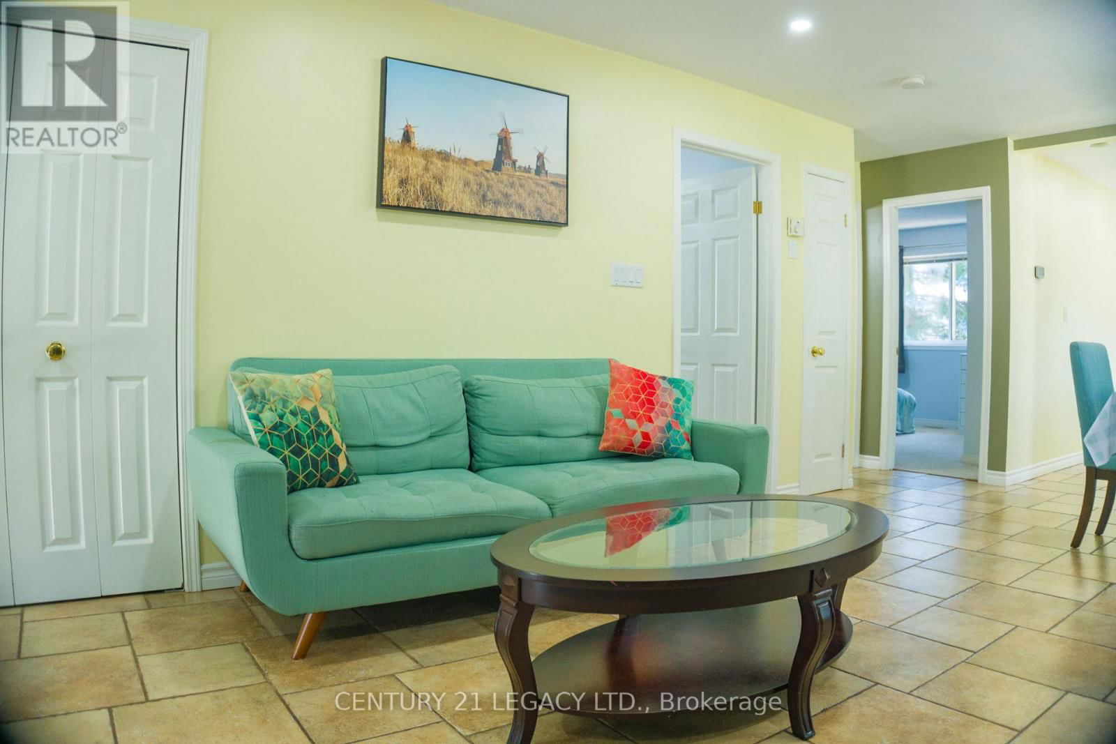 53 POND HOLLOW DRIVE Image 11