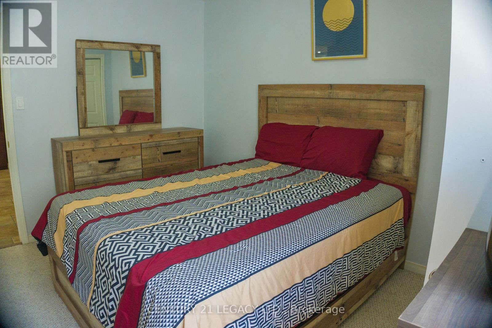 53 POND HOLLOW DRIVE Image 19