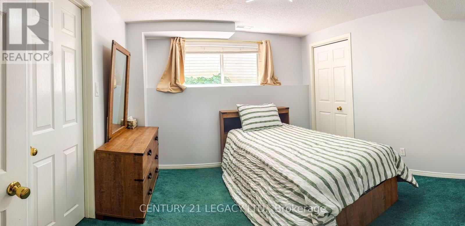 53 POND HOLLOW DRIVE Image 26