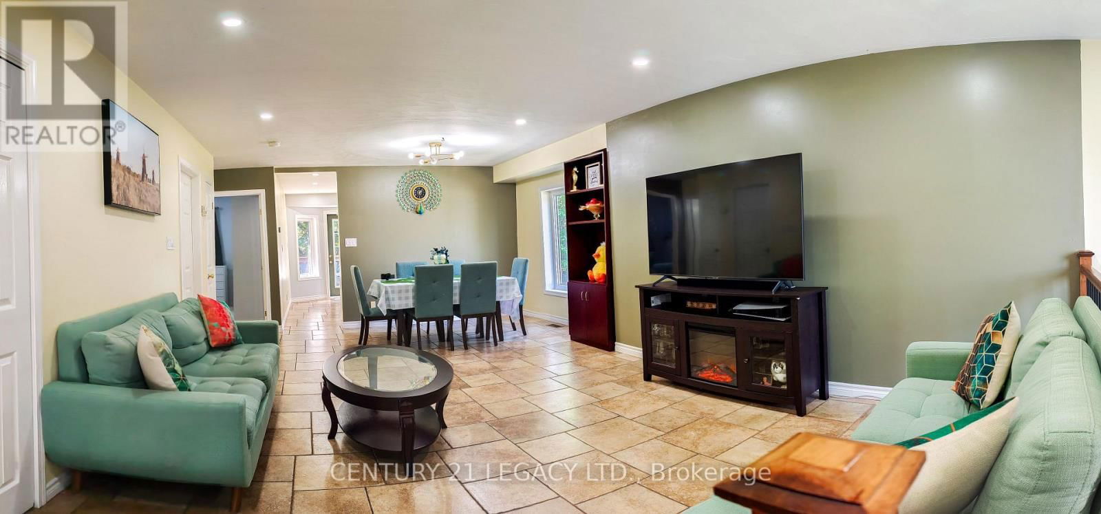53 POND HOLLOW DRIVE Image 8