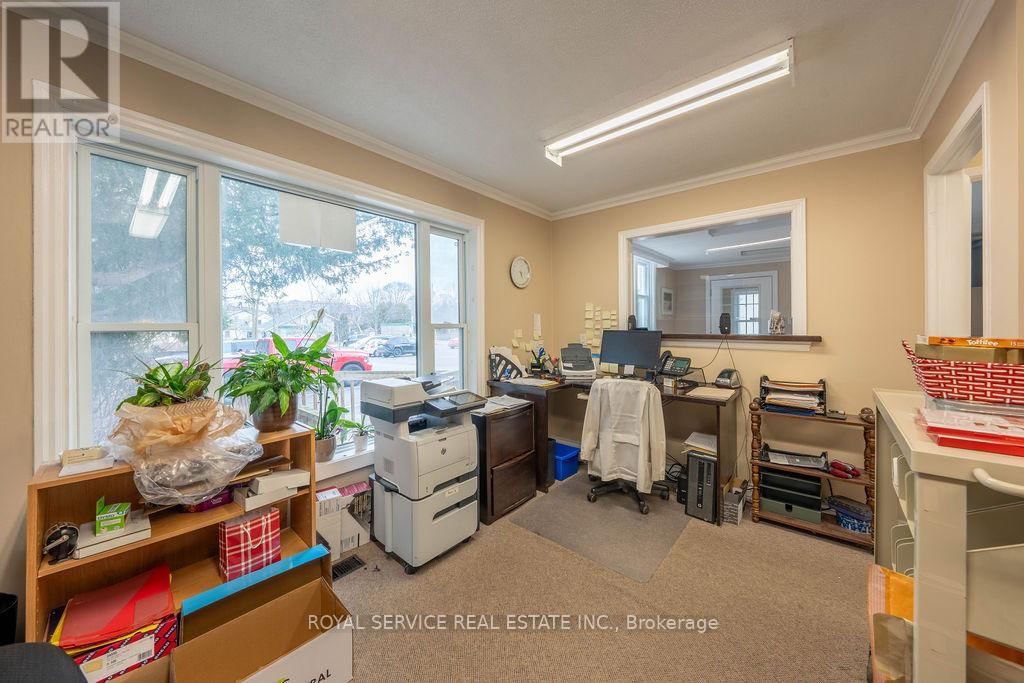 297 DIVISION STREET Image 21