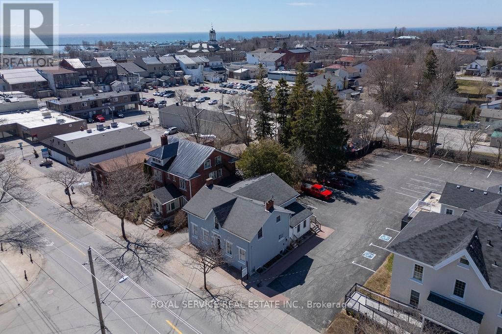 297 DIVISION STREET Image 28
