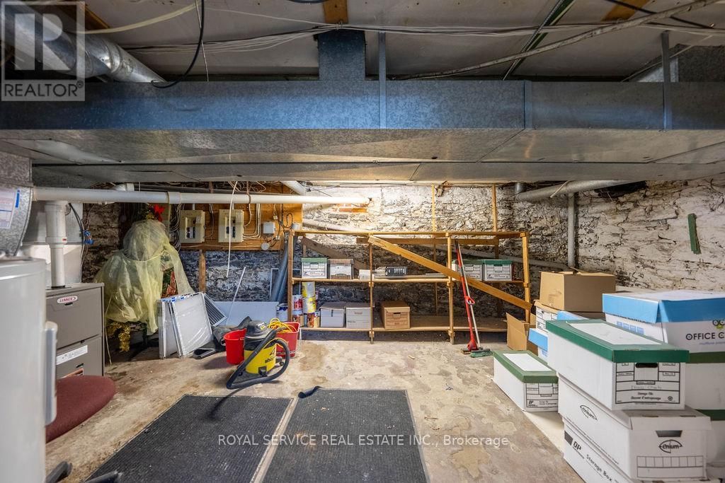 297 DIVISION STREET Image 29