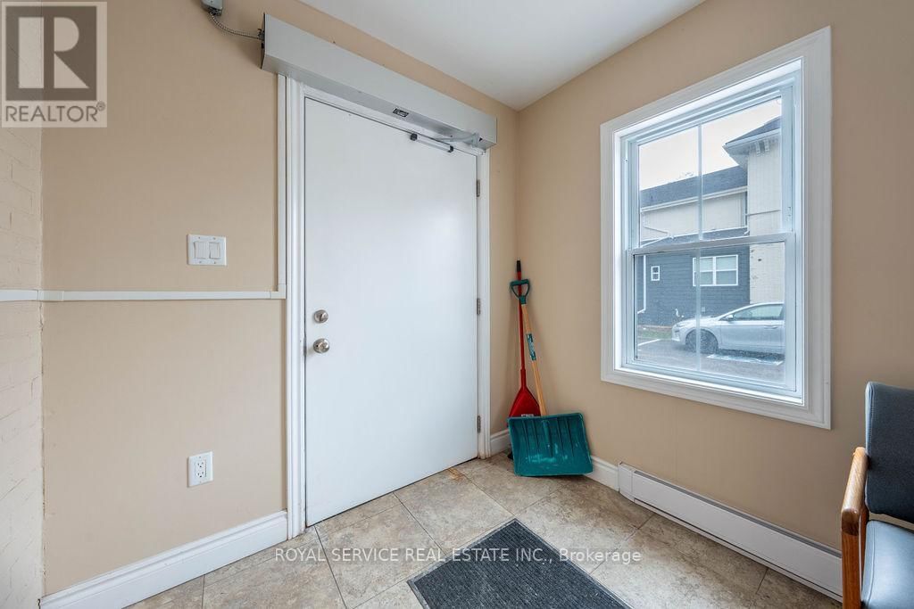 297 DIVISION STREET Image 6