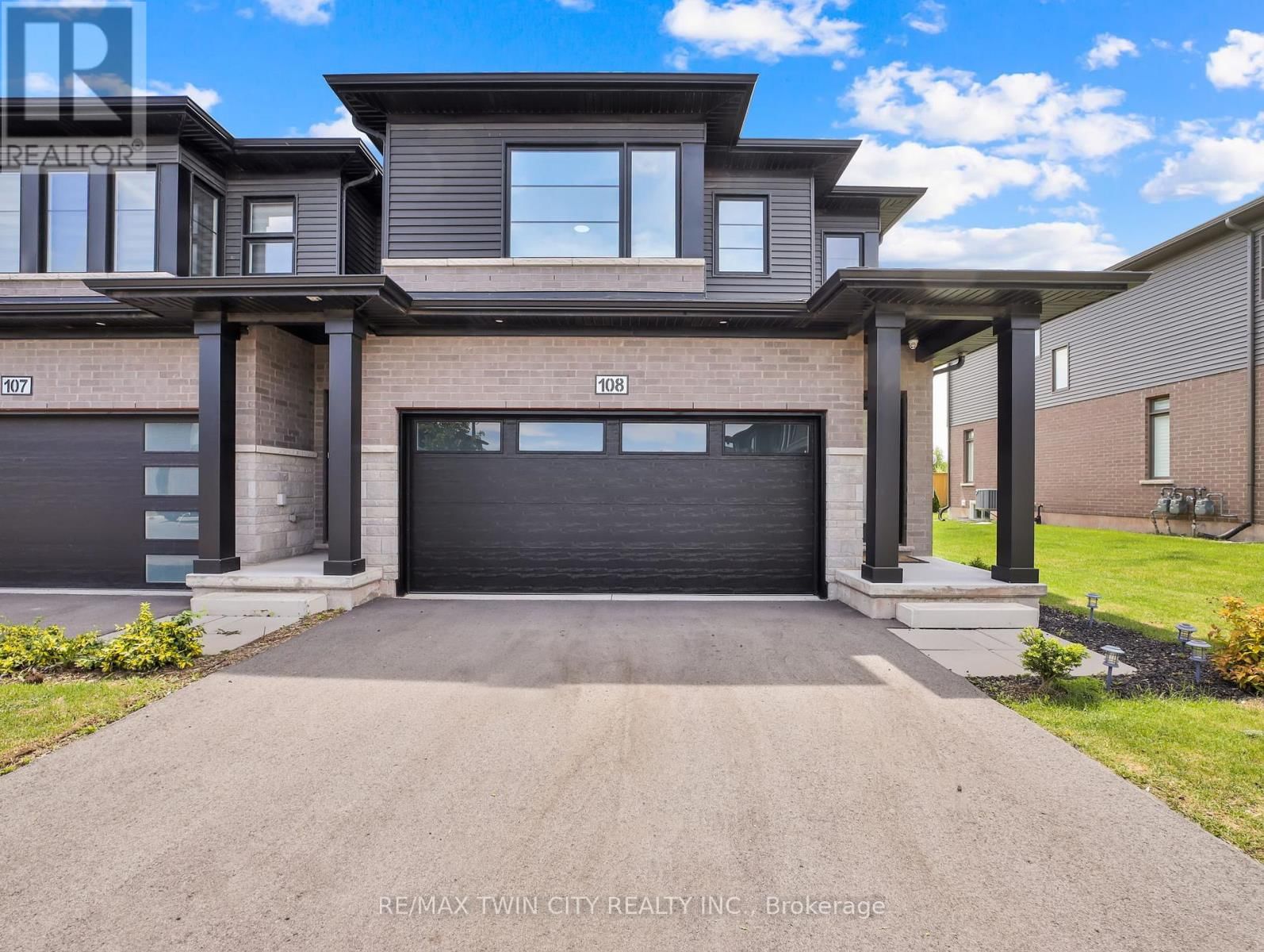 108 - 4552 PORTAGE DRIVE Image 1