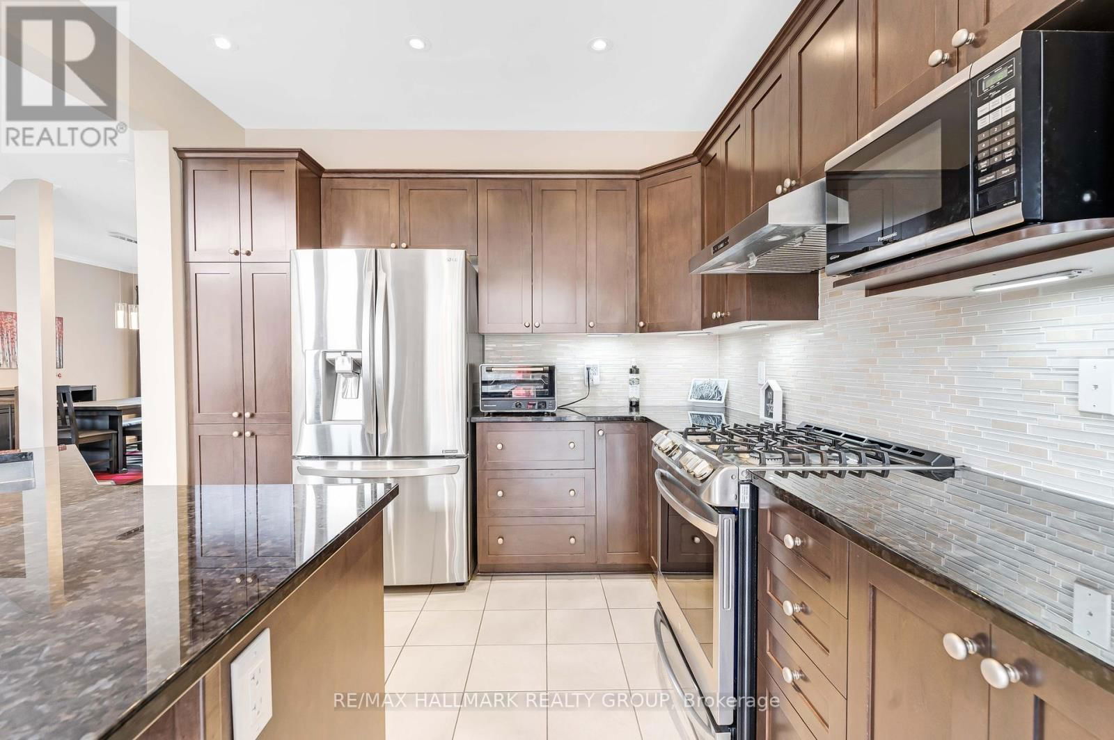 65 GINSENG TERRACE Image 16