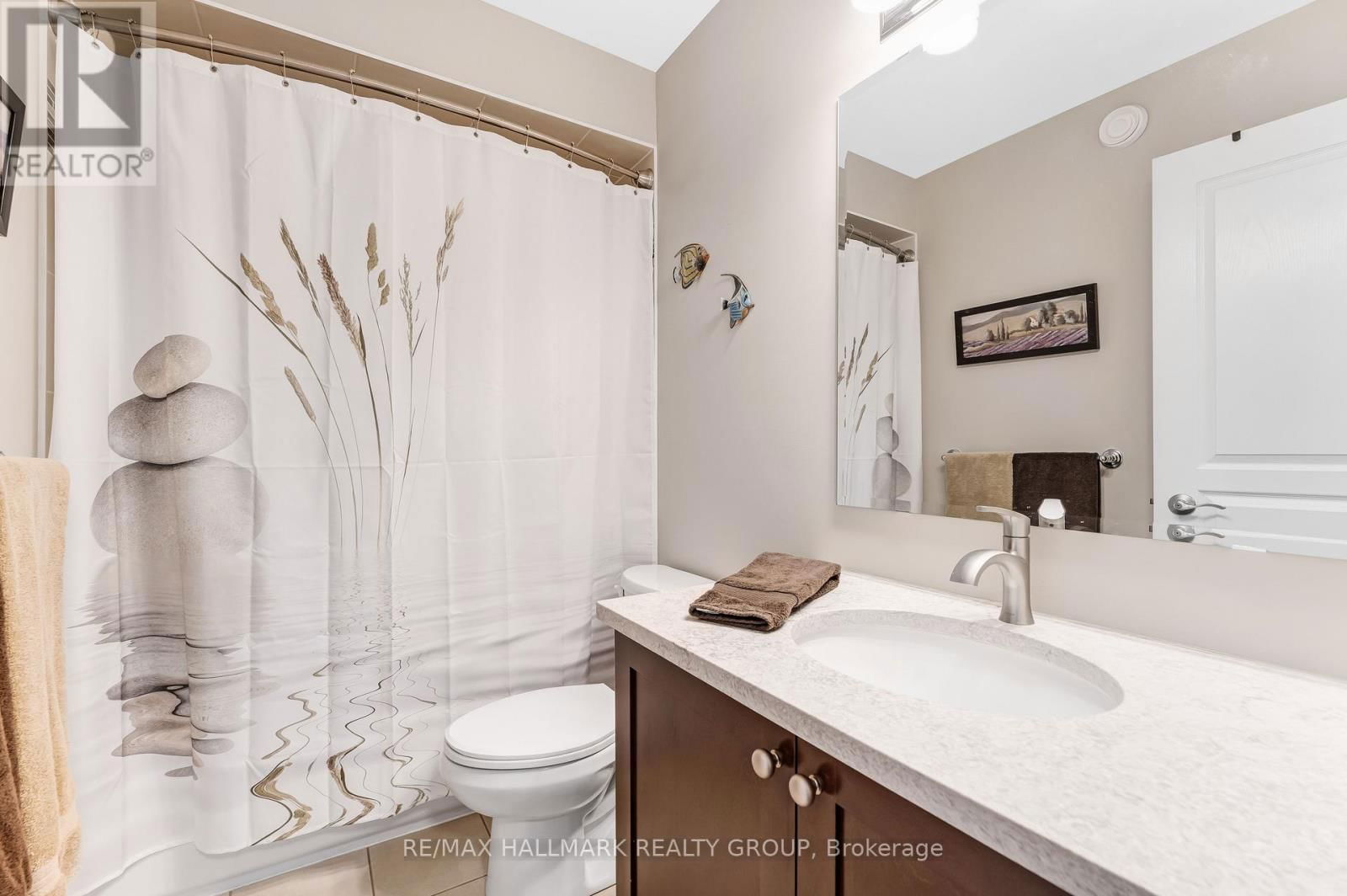65 GINSENG TERRACE Image 22
