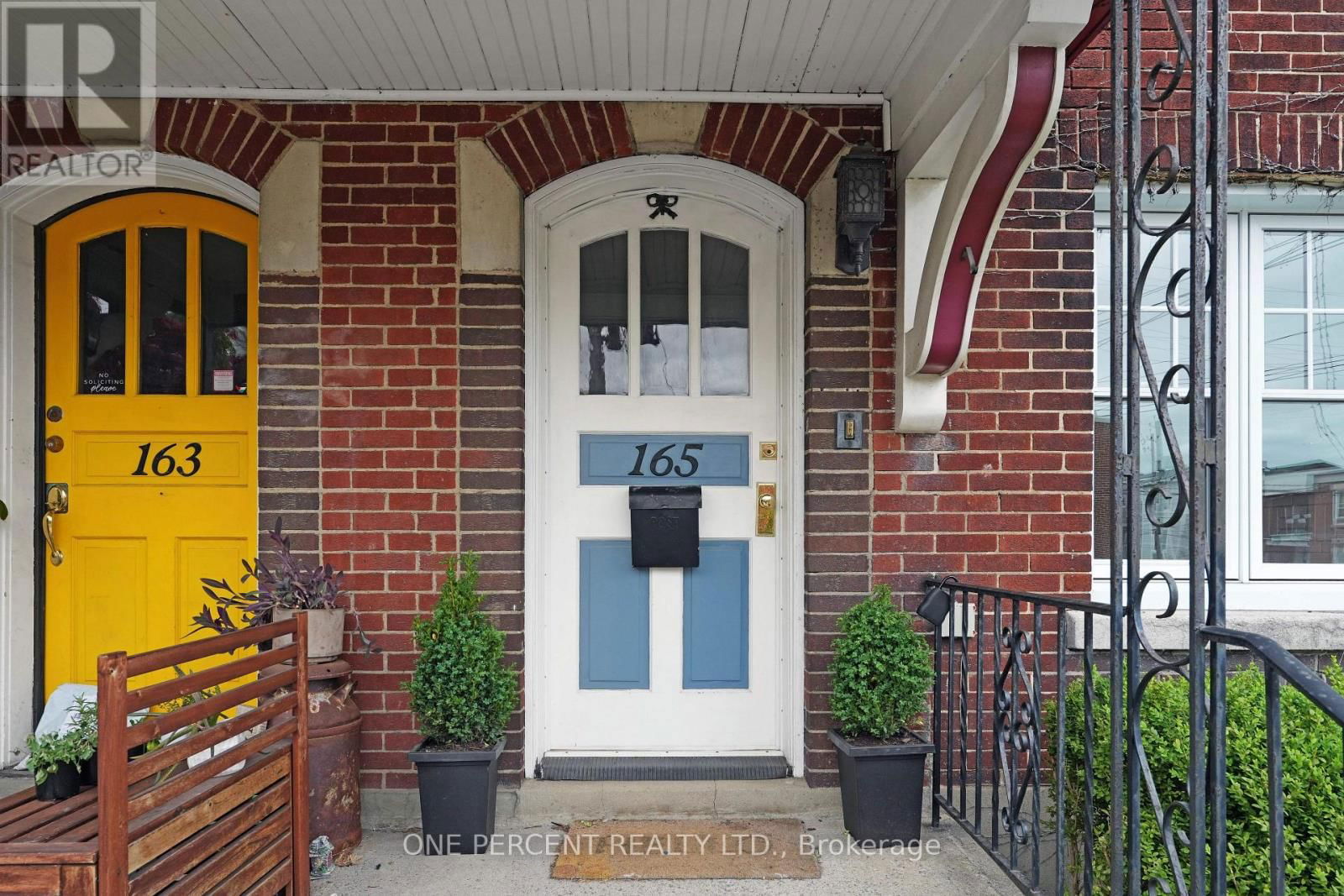 165 HAWTHORNE AVENUE Image 3