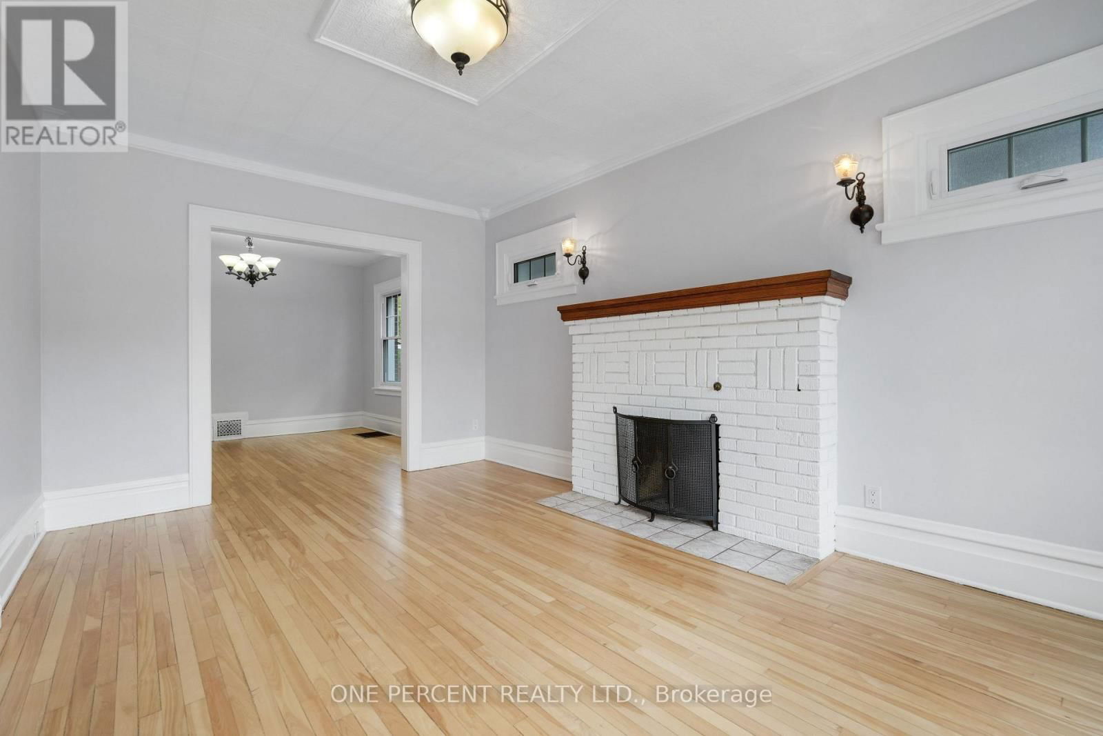 165 HAWTHORNE AVENUE Image 6