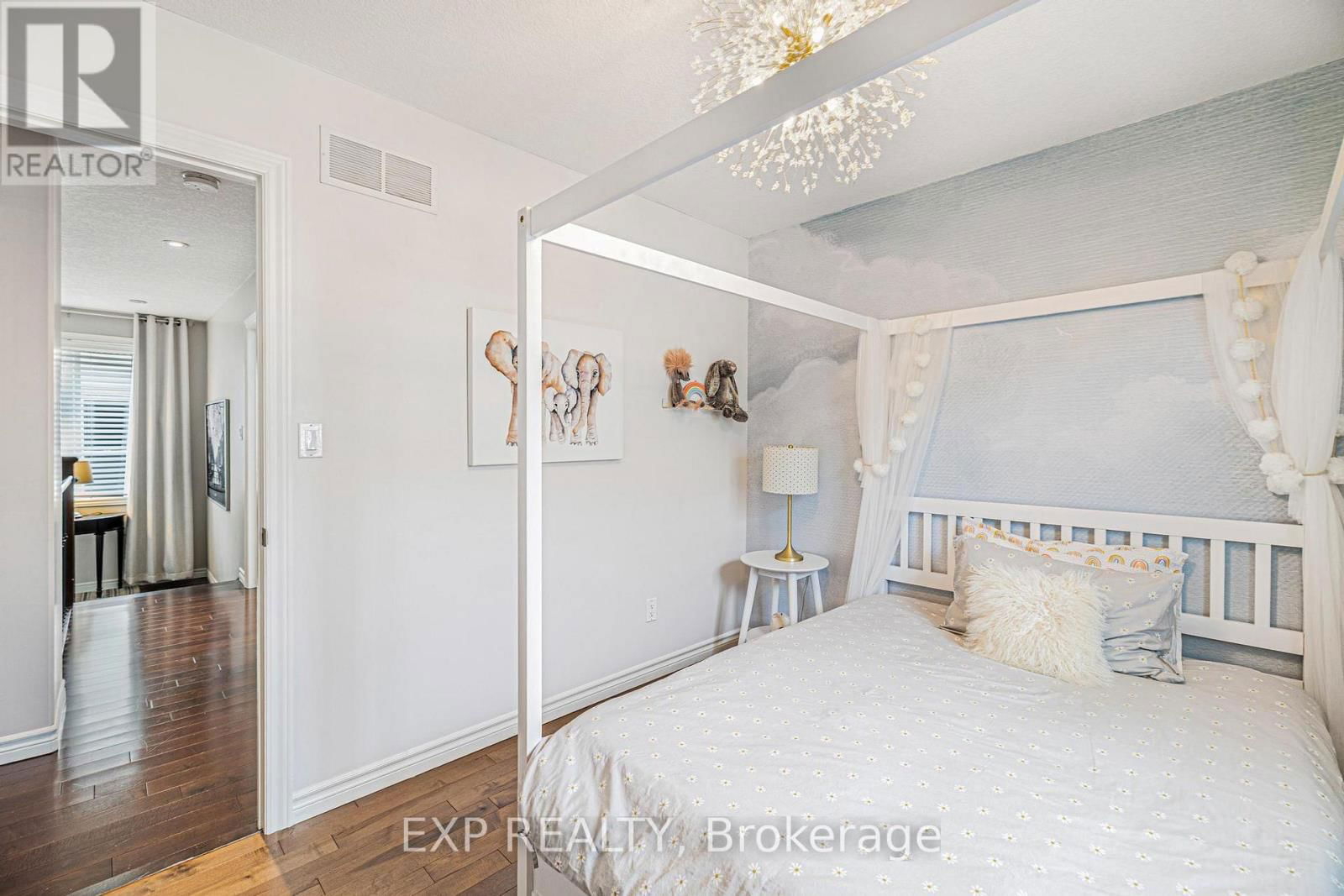 116 STUCKEY AVENUE Image 21