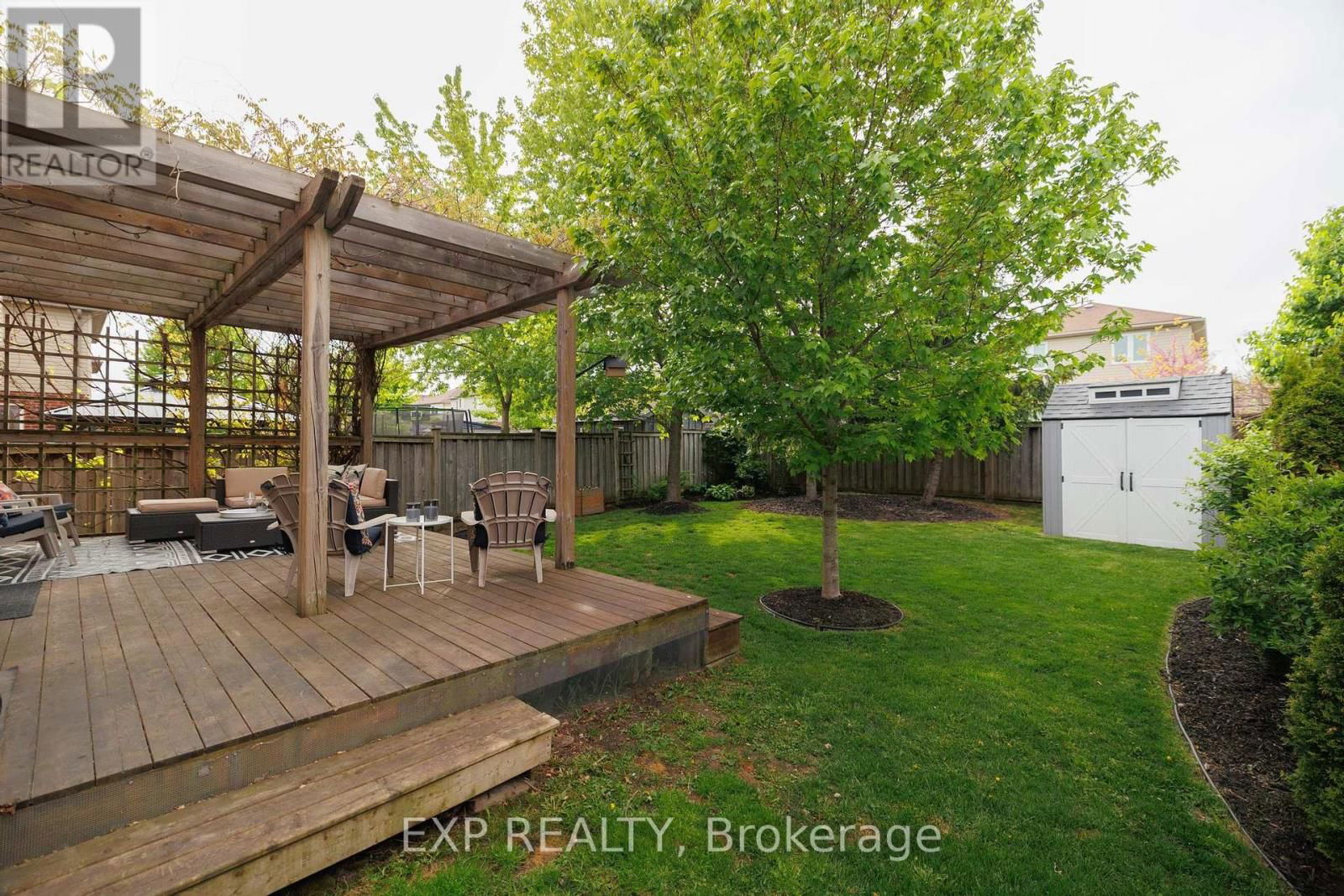 116 STUCKEY AVENUE Image 33