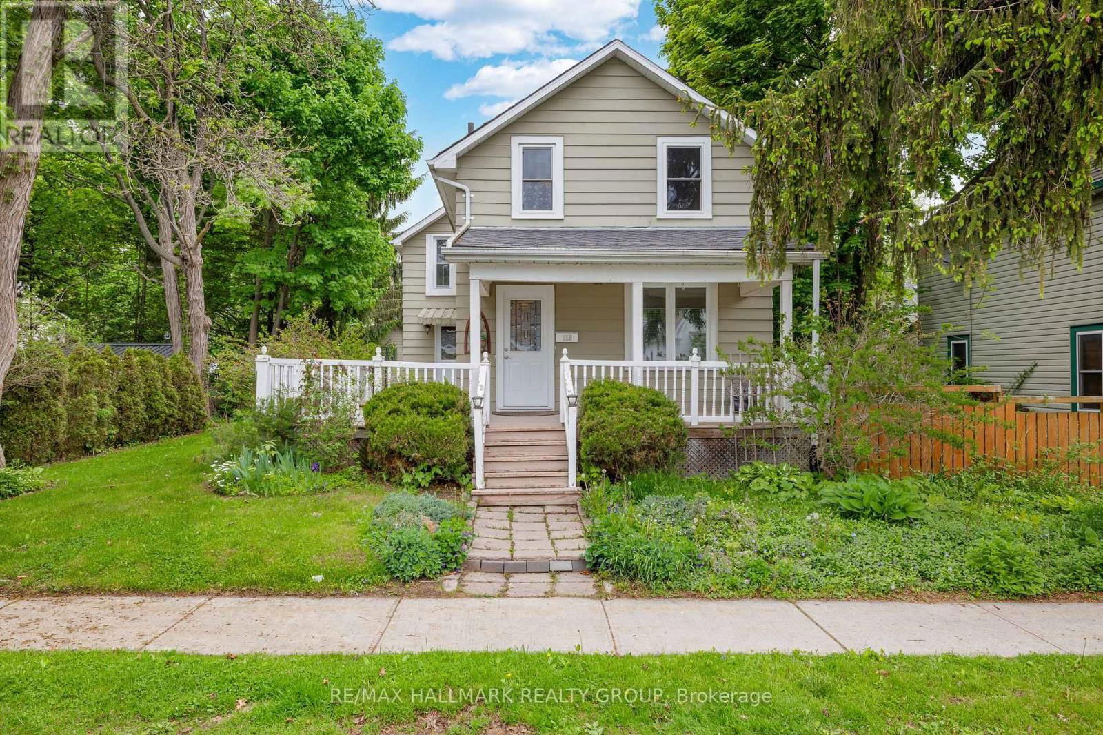 118 WELLINGTON STREET Image 2