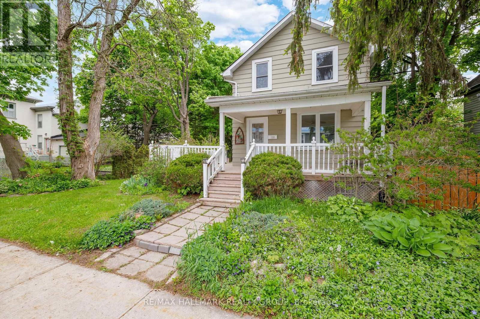 118 WELLINGTON STREET Image 3