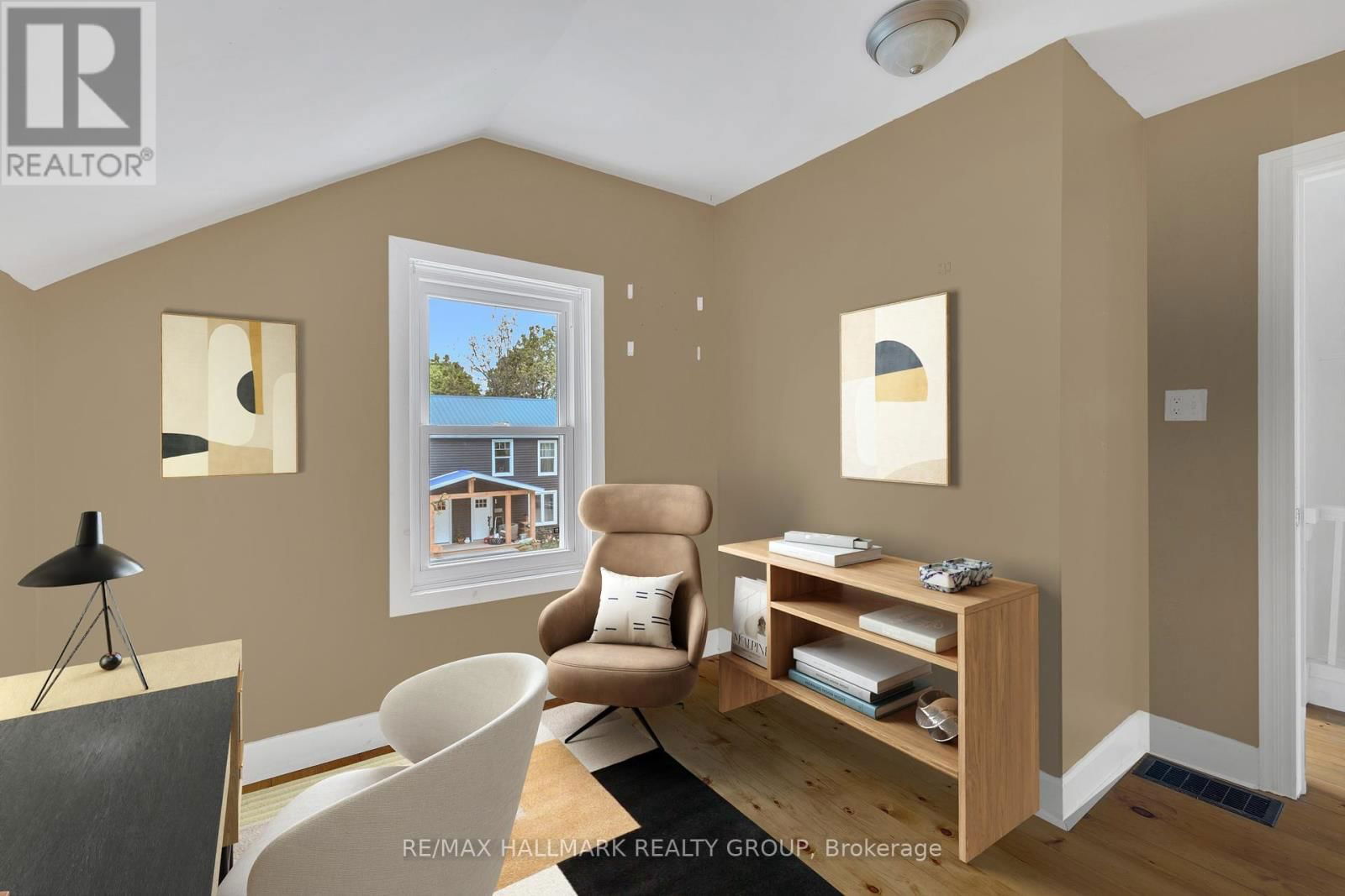 118 WELLINGTON STREET Image 34