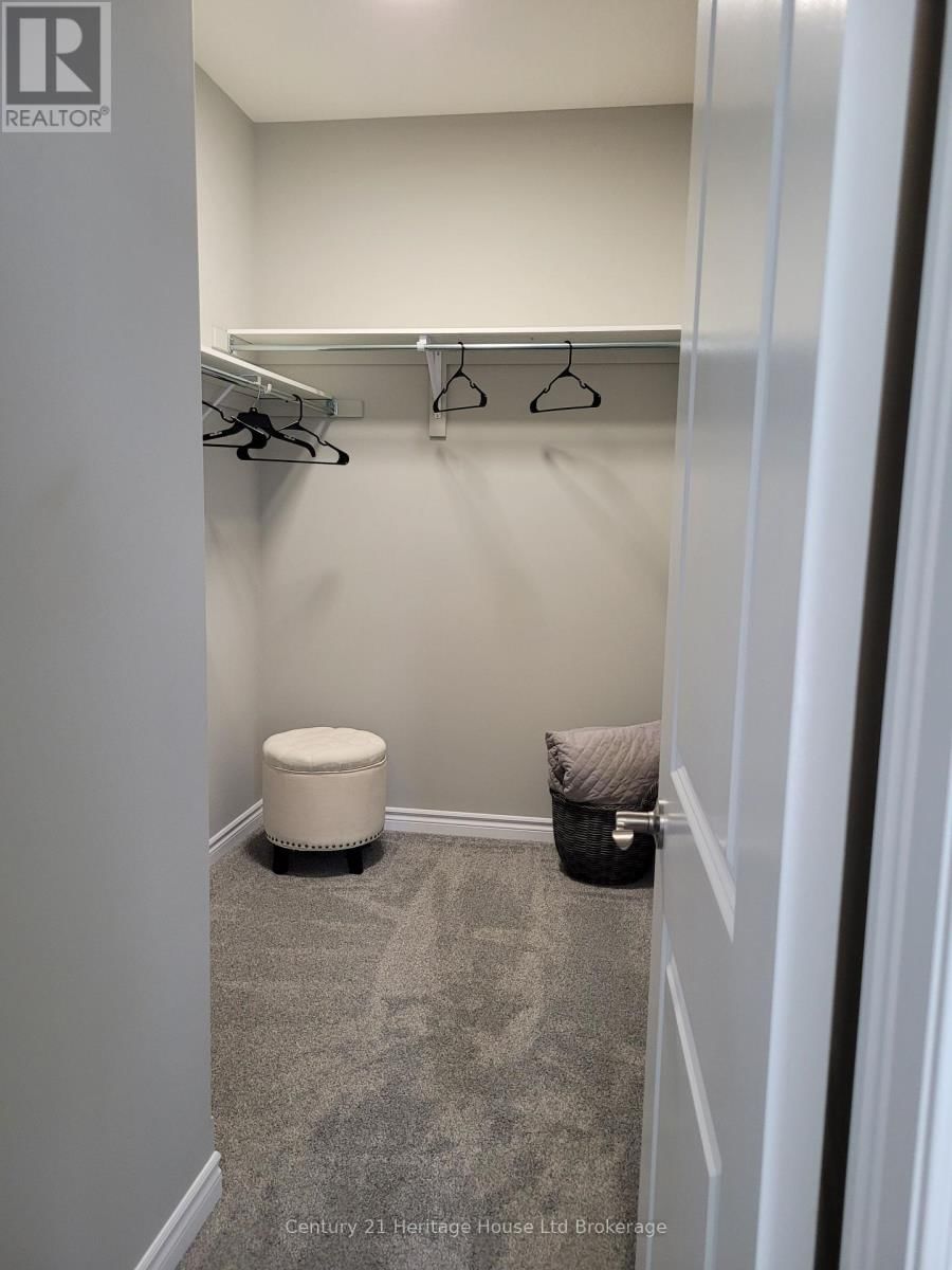 22 MATHESON CRESCENT Image 14