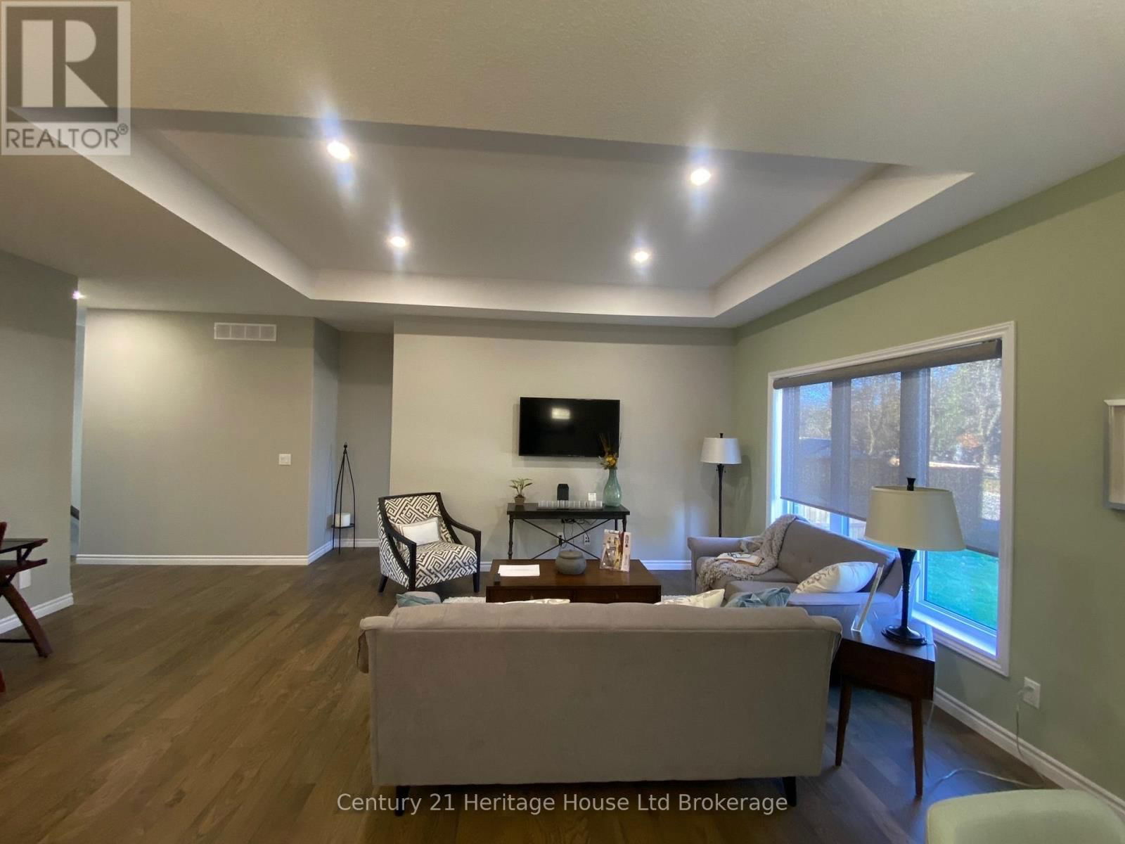 22 MATHESON CRESCENT Image 20
