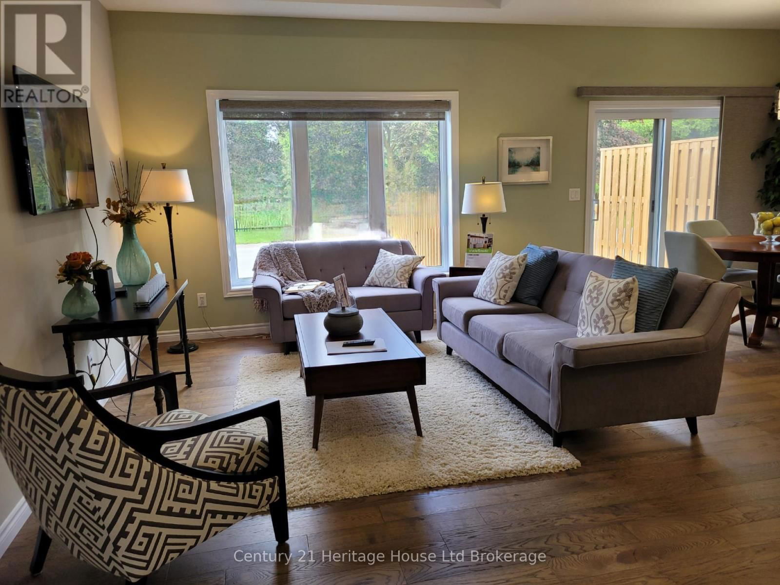 22 MATHESON CRESCENT Image 3