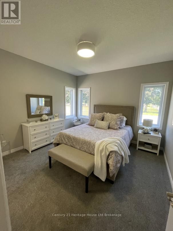 22 MATHESON CRESCENT Image 30