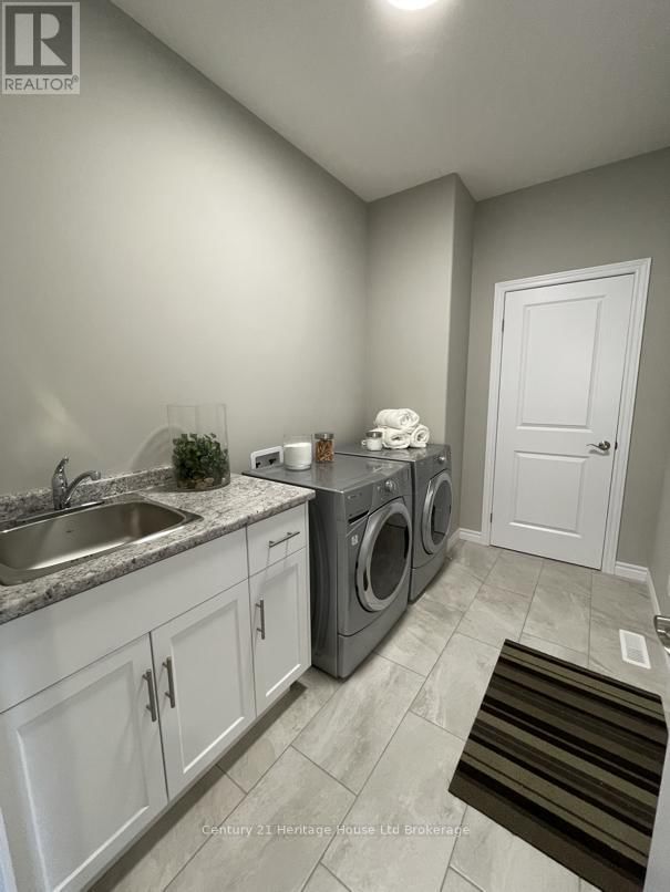 22 MATHESON CRESCENT Image 35