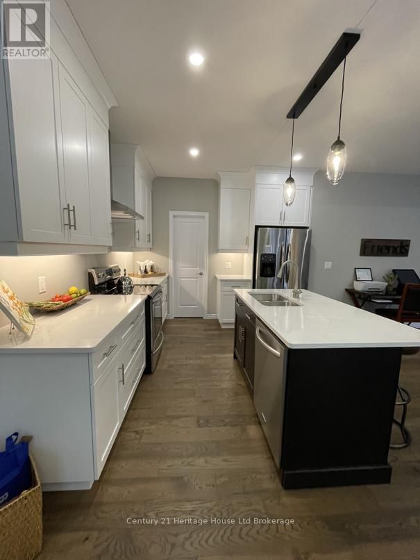 22 MATHESON CRESCENT Image 37
