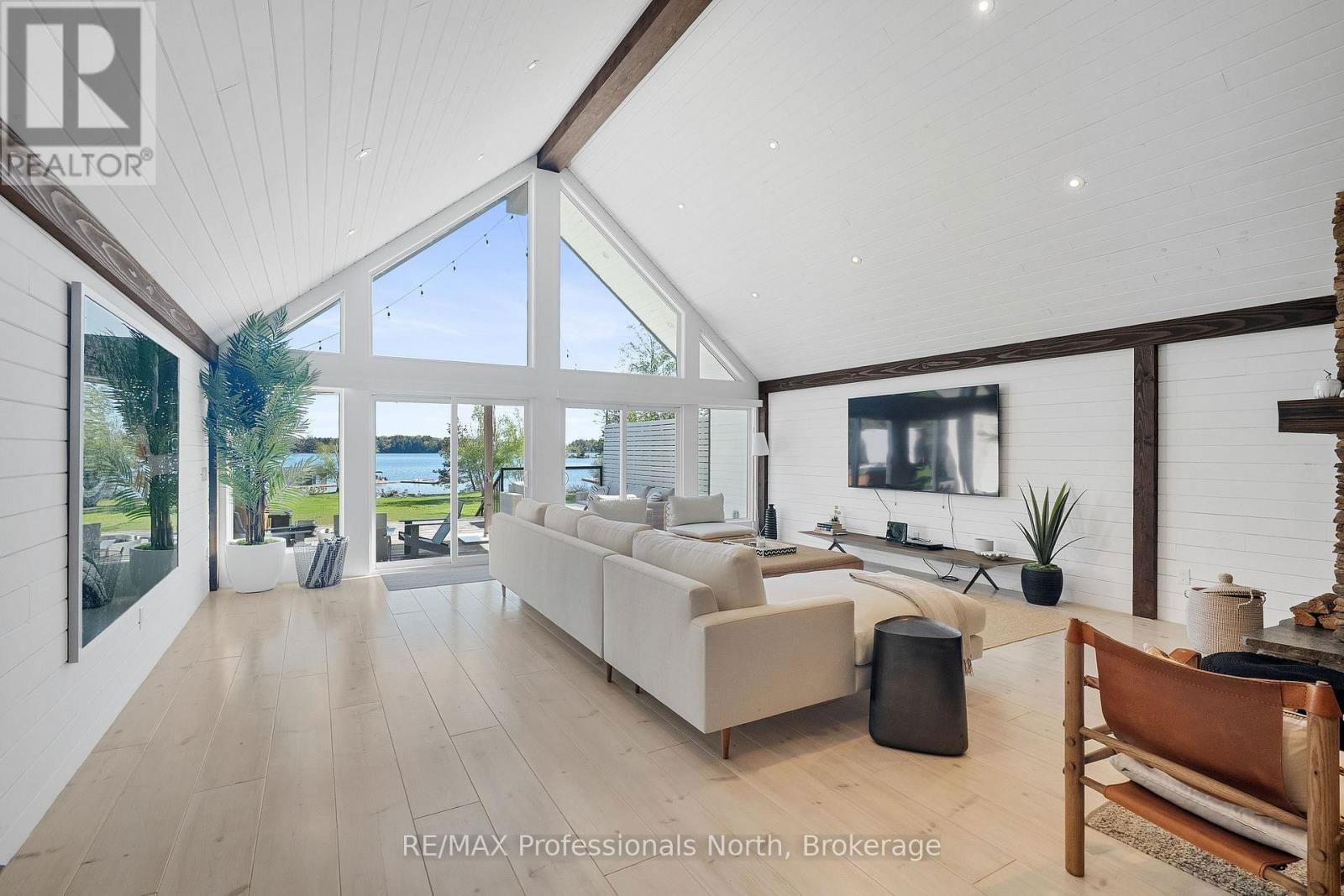 6 - 1059 WOODINGTON ROAD Image 11