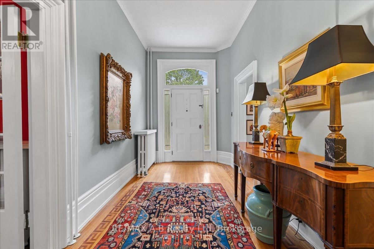 126 JOHN STREET NORTH Image 6