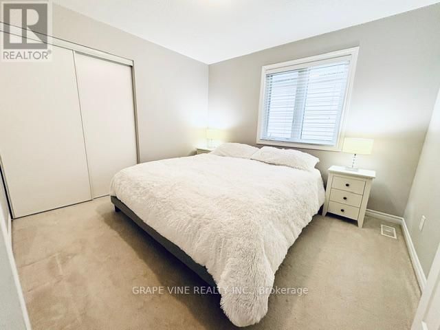 284 SUMMER DAYS WALK Image 15