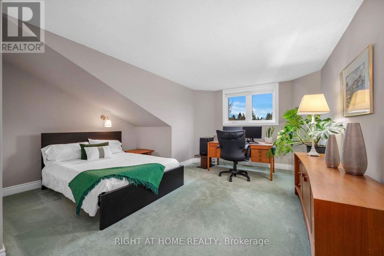 54 INNESBROOK COURT Image 41