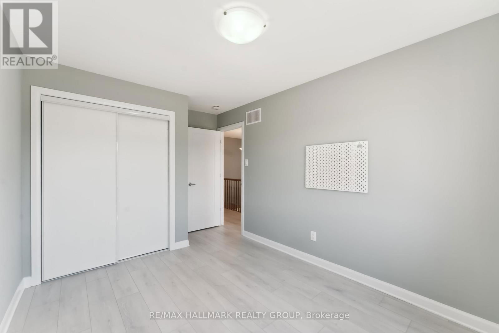 731 SEBASTIAN STREET Image 28