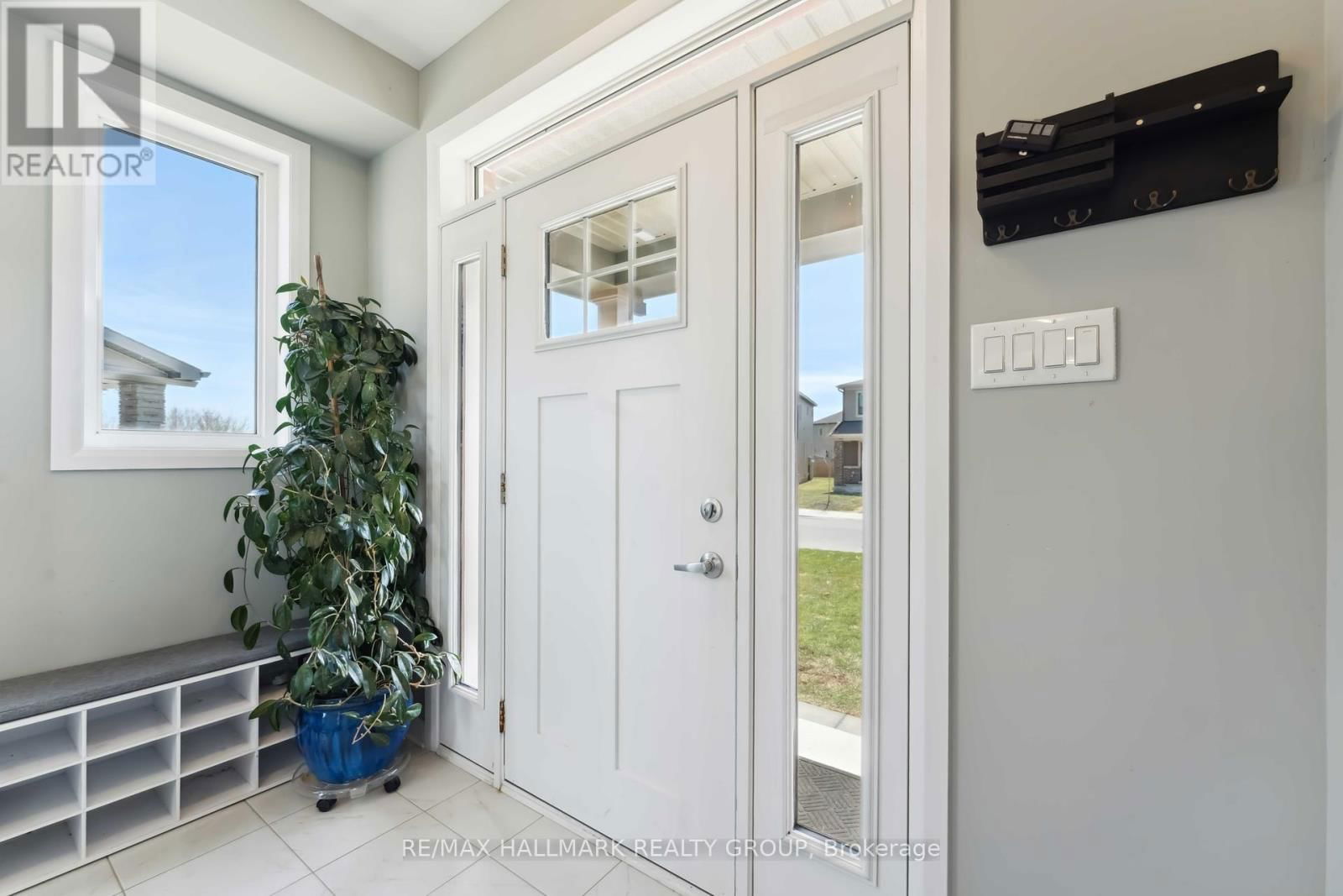 731 SEBASTIAN STREET Image 3