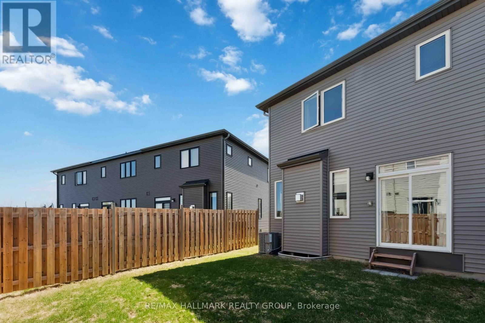 731 SEBASTIAN STREET Image 43