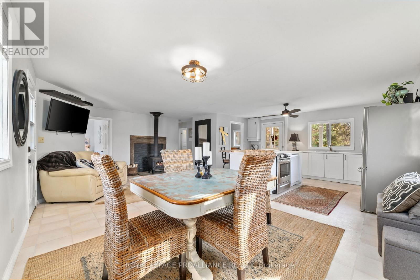 1019 TURNER WAY Image 18
