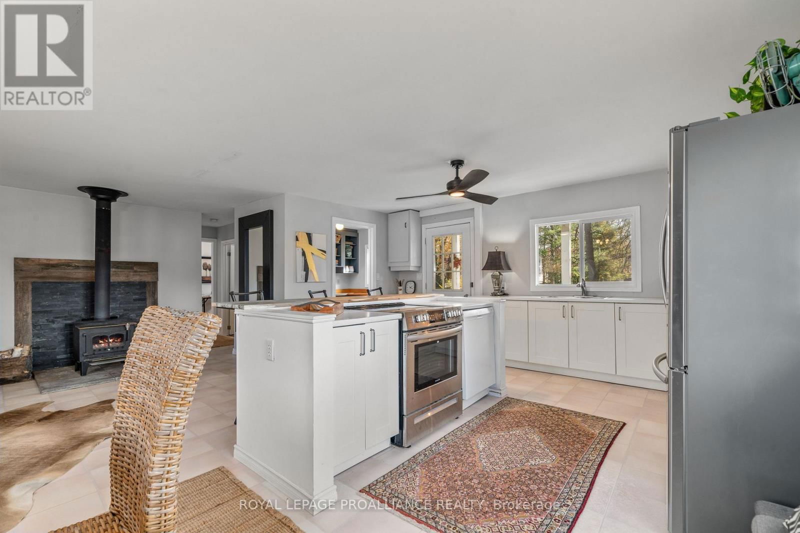 1019 TURNER WAY Image 20