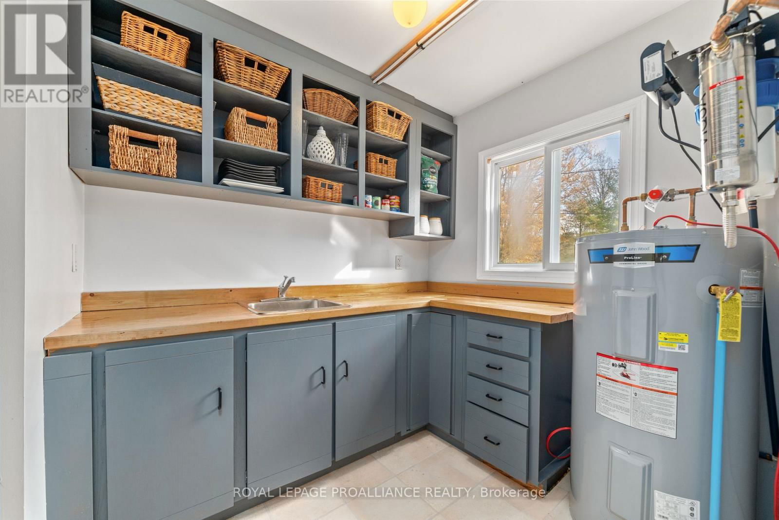 1019 TURNER WAY Image 8