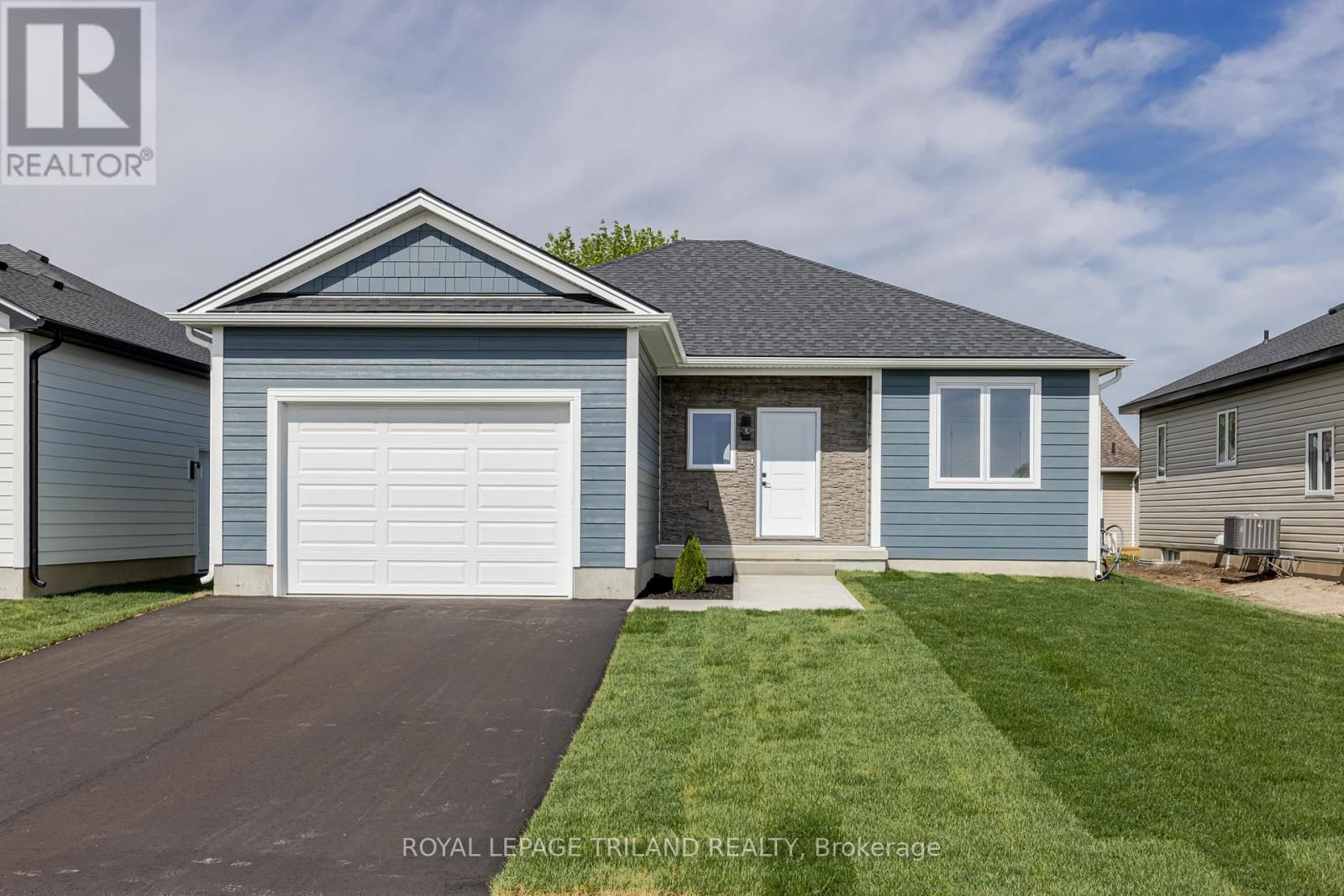 49 REBECCA DRIVE Image 1
