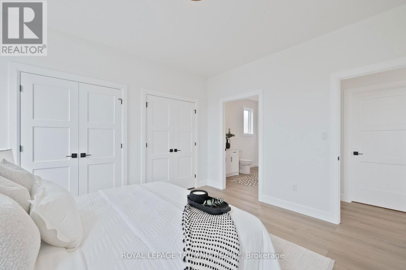 49 REBECCA DRIVE Image 18