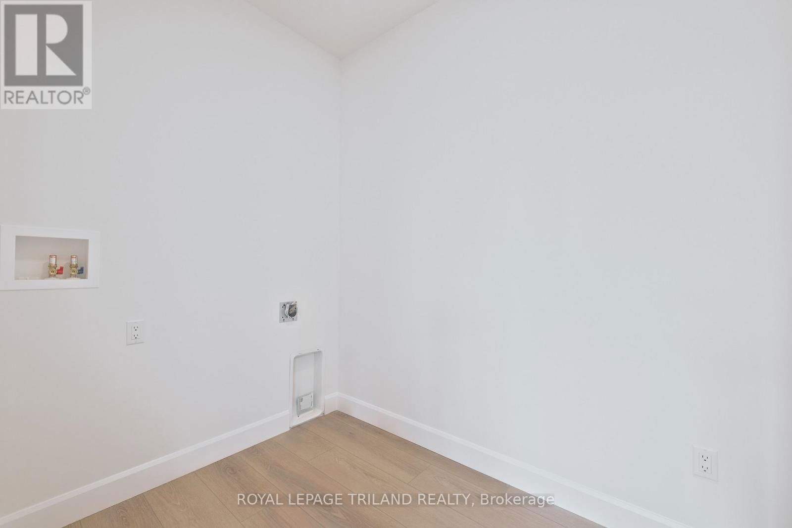 49 REBECCA DRIVE Image 20