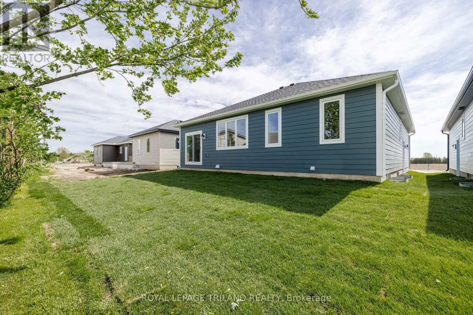49 REBECCA DRIVE Image 29