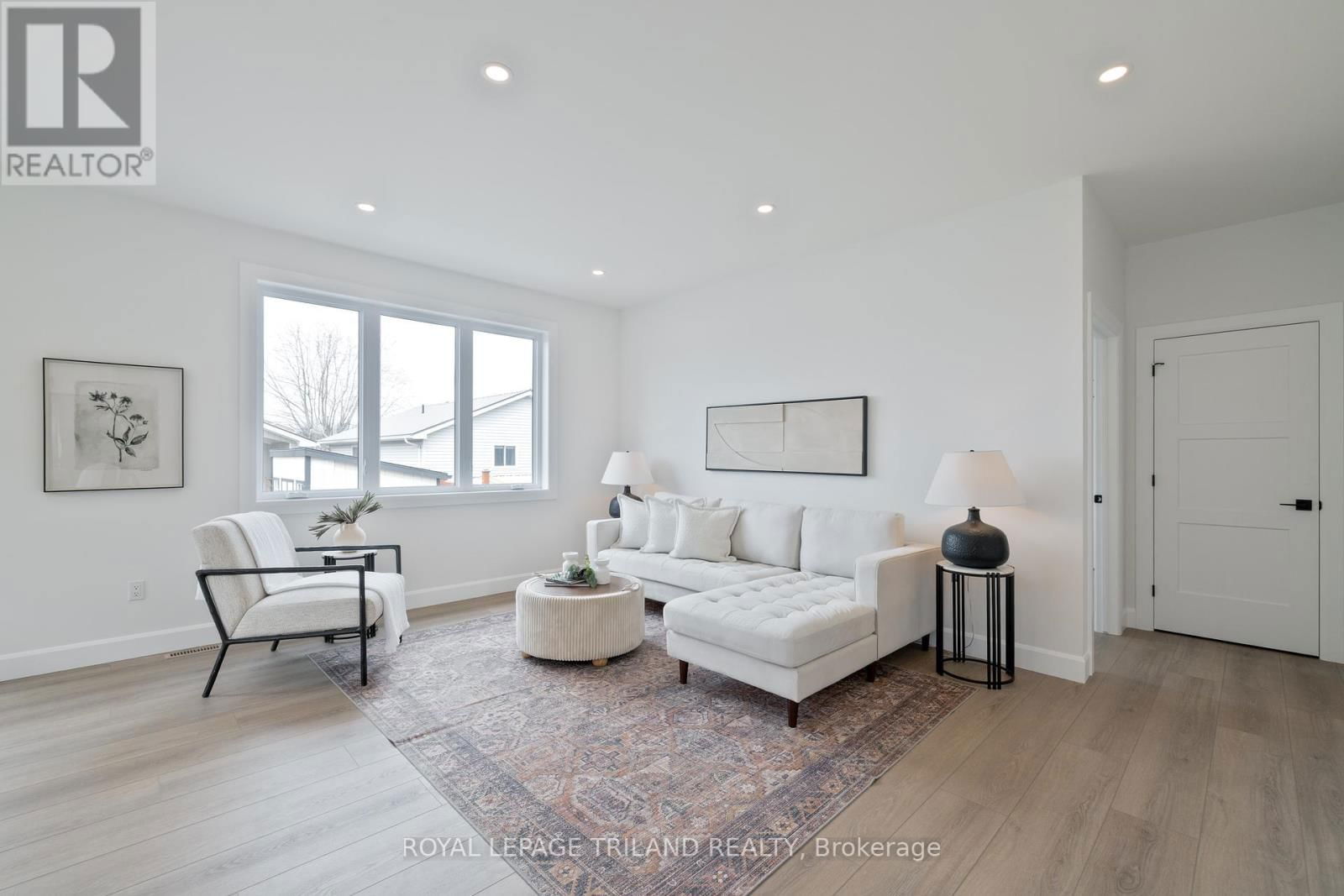 49 REBECCA DRIVE Image 7