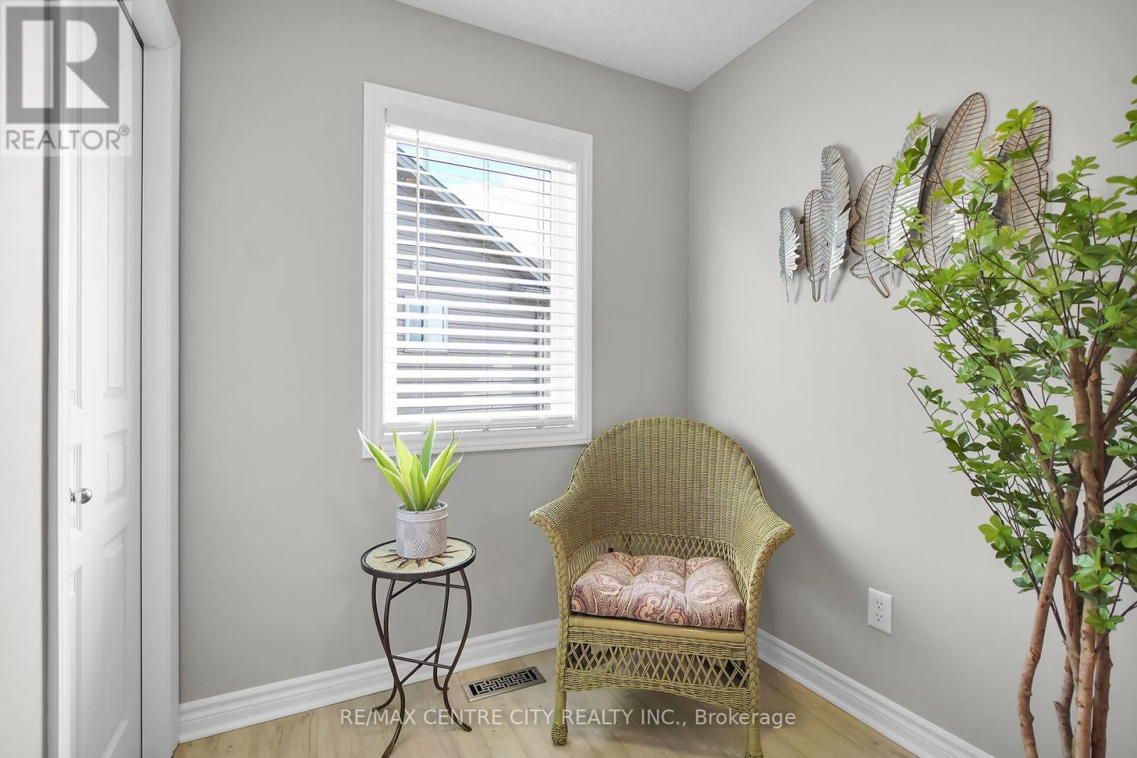 3202 EMILYCARR LANE Image 21