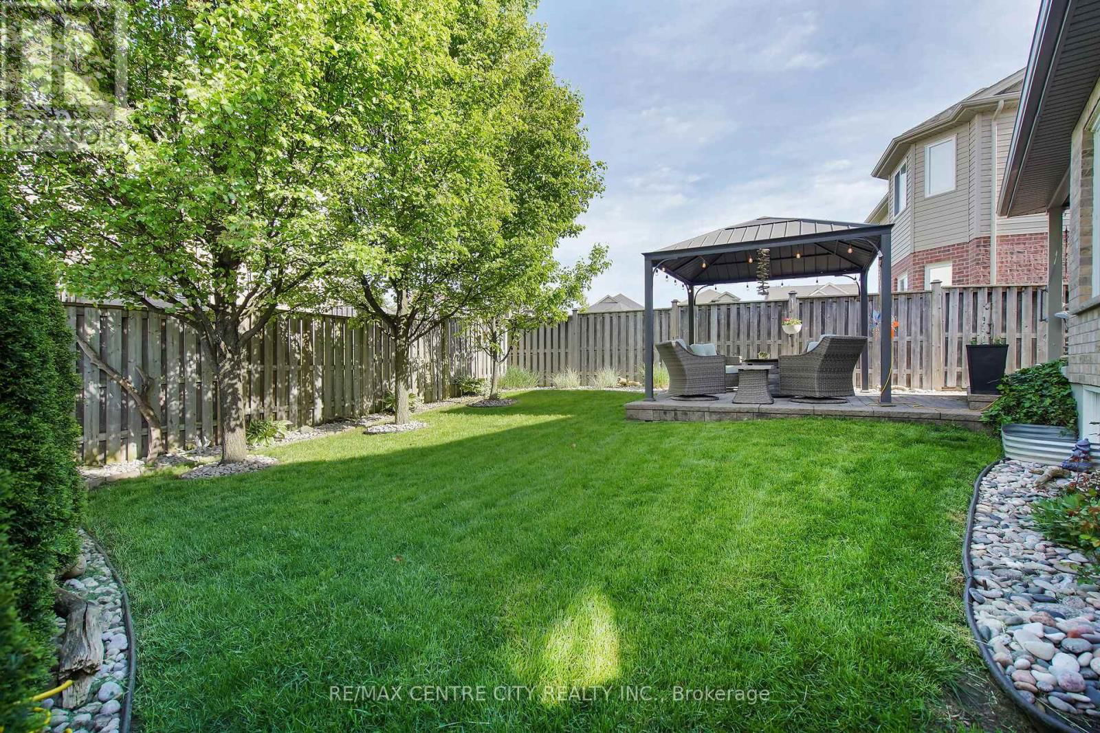 3202 EMILYCARR LANE Image 46
