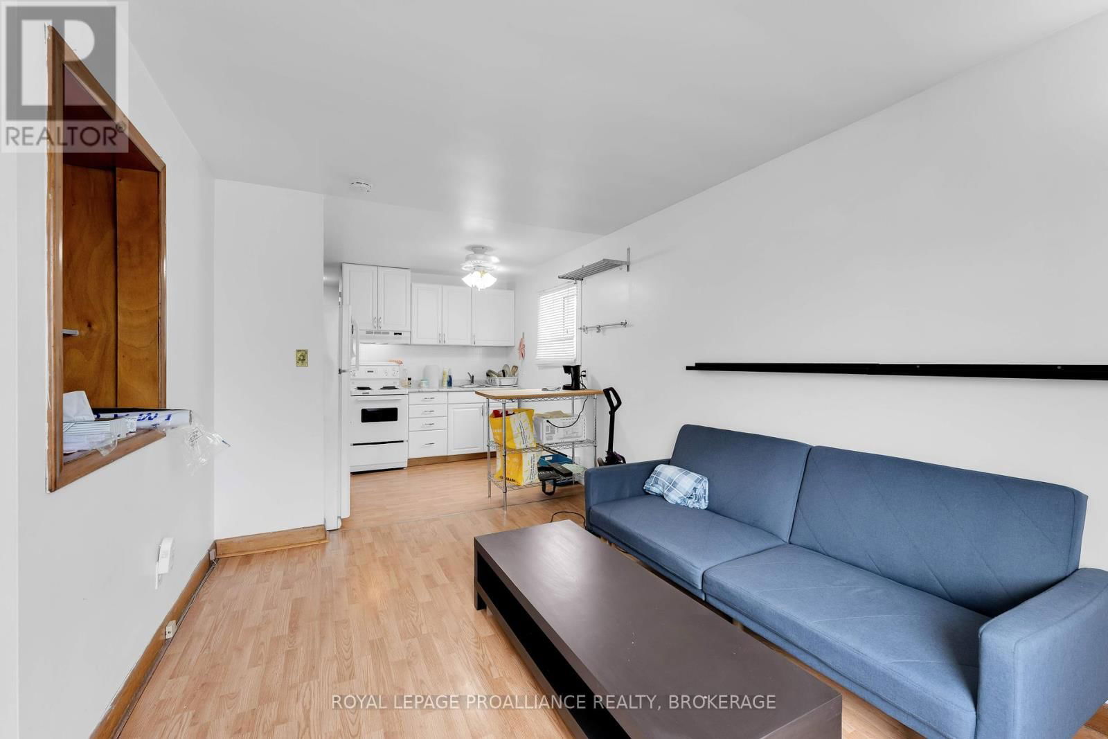 176 NELSON STREET Image 23
