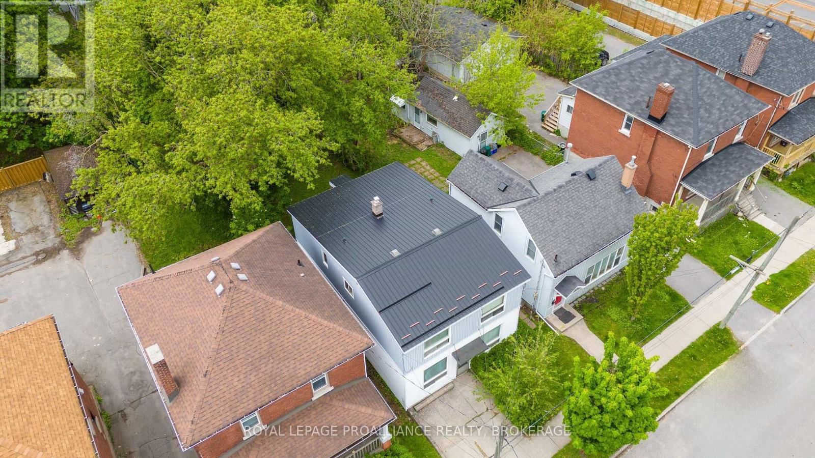 176 NELSON STREET Image 3
