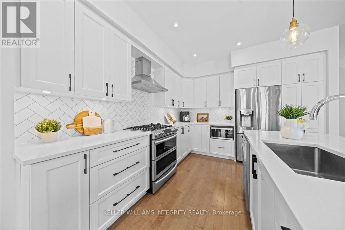 748 TWIST WAY Image 14