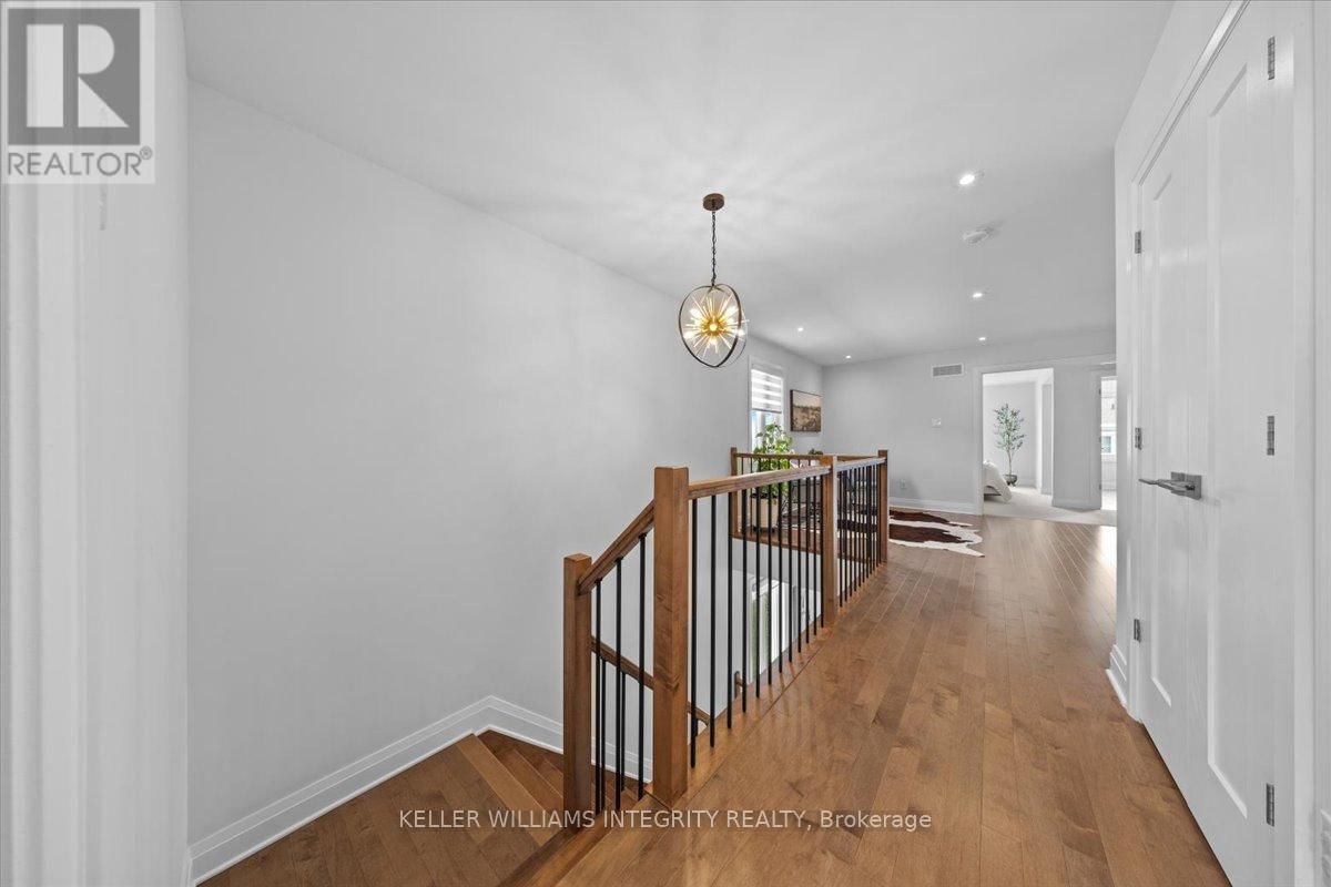 748 TWIST WAY Image 20