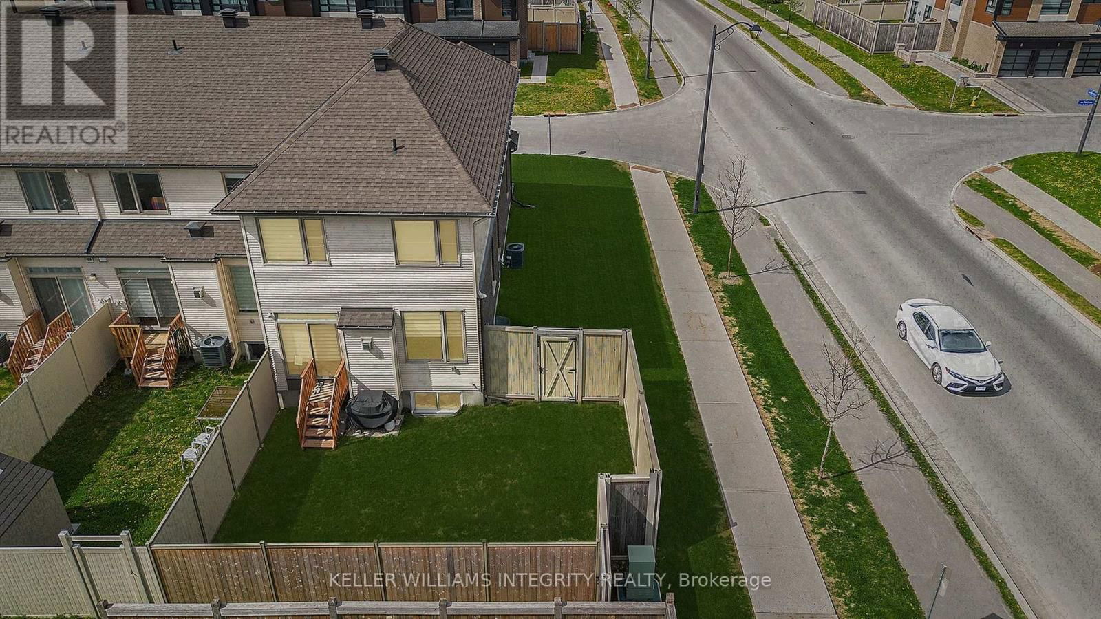 748 TWIST WAY Image 35