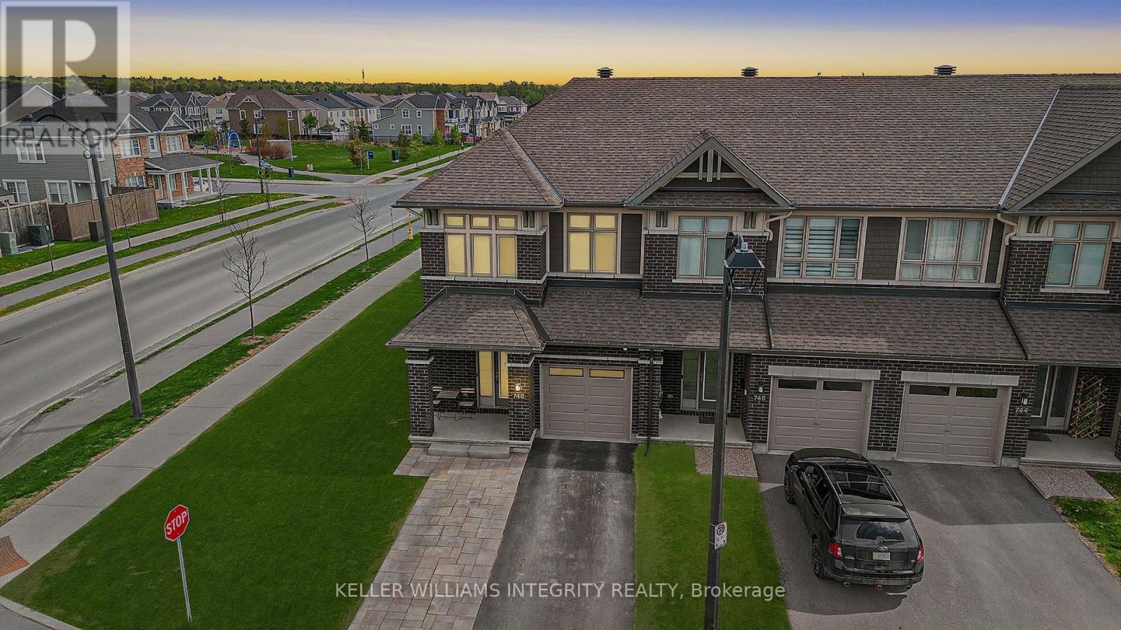 748 TWIST WAY Image 36